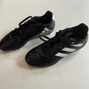 ADIDAS Soccer Cleats Size 21/2